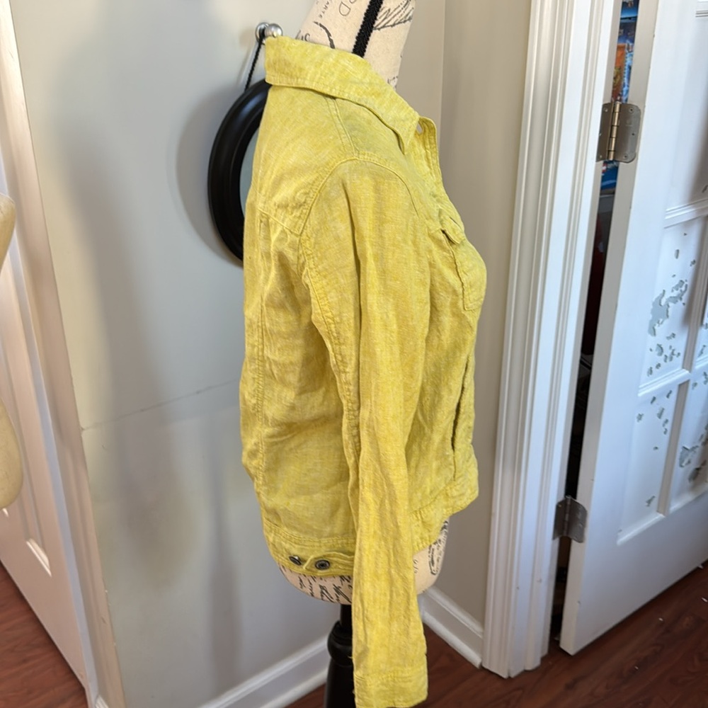 Jones NY Linen Jean Jacket in Lemon 🍋 Yellow - Picture 6 of 10